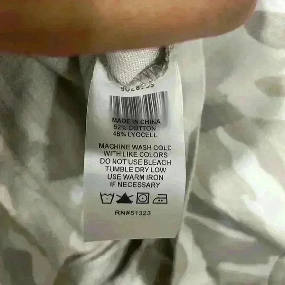 Vince Camuto light military style jacket size small white and grey - Picture 9 of 9